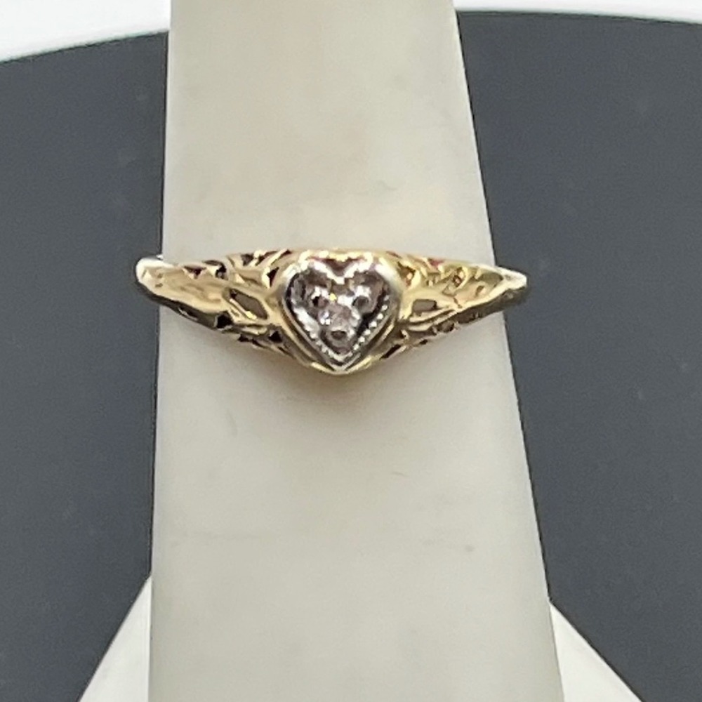 Vintage Estate 10k‎ Yellow Gold Two Tone Filigree Diamond Heart Engagement Ring